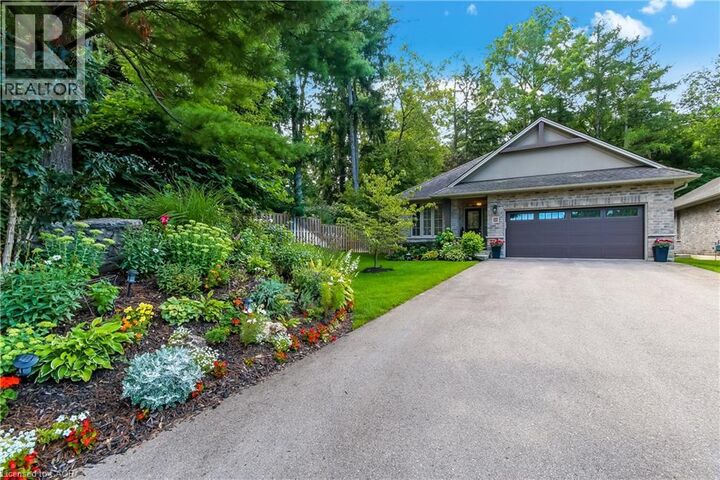 Property Photo:  22 Sihler  ON N3Y 0E2 