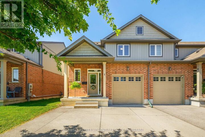 1 Hilts Court — photo 1