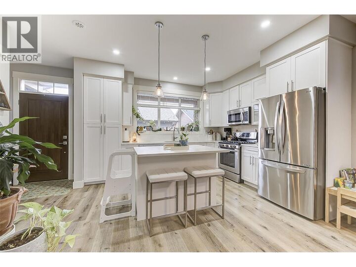 Property Photo: 1940 Ethel Street BC V1Y 2Z5