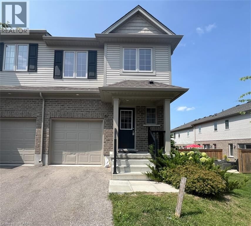 Property Photo:  50 Pinnacle Drive 61  ON N2P 0H8 