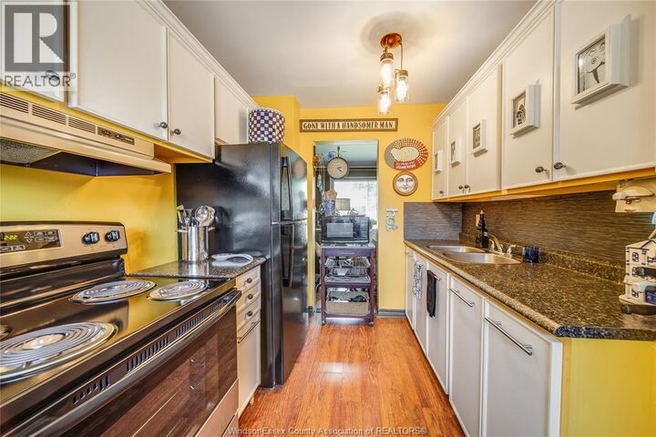 Property Photo:  5492 Lassaline Ave #4  ON N8T 1A8 