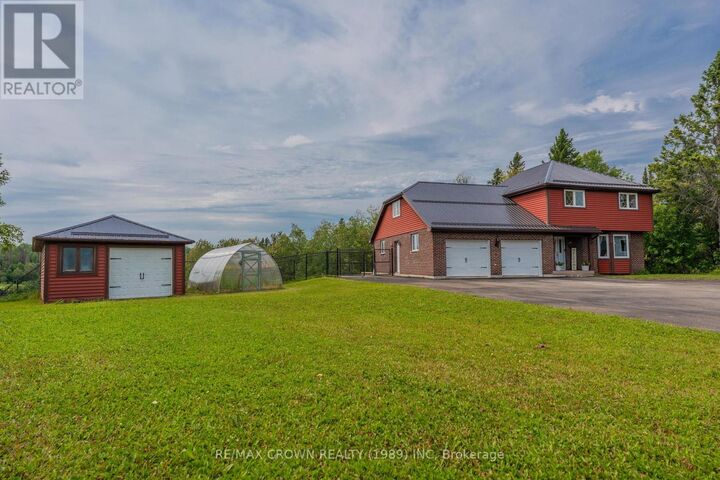 Property Photo:  64 Kimberly Drive  ON P5N 1L6 
