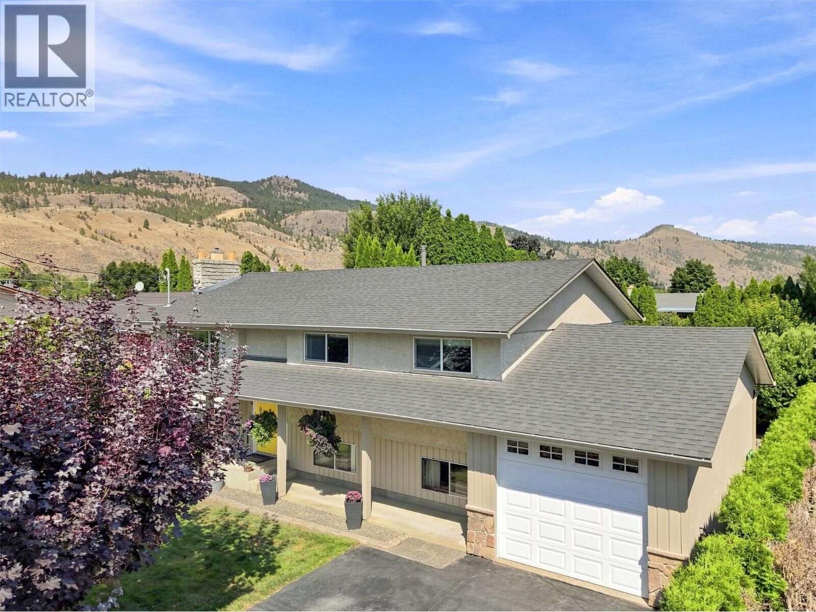 Property Photo: 718 Clements Court BC V2B 8C2