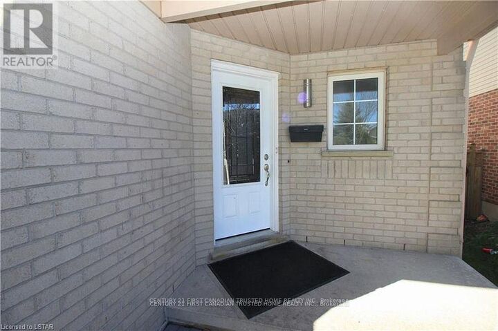 Property Photo:  199 Emerald Road  ON N6B 2V3 