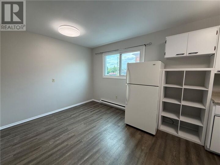 Property Photo:  718 Barrydowne Road Unit# 1  ON P3A 3T5 