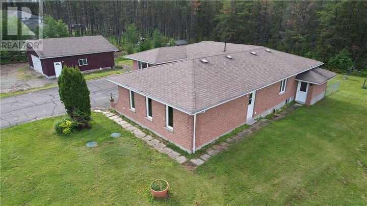 Property Photo:  1244 Gravel Drive  ON P3P 1R8 