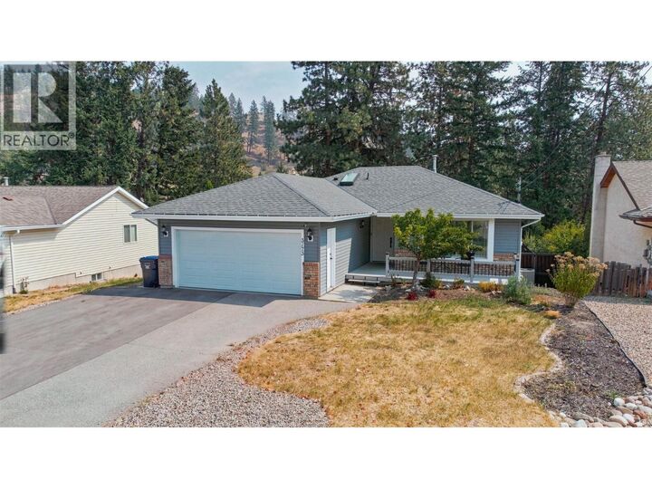 3173 Coventry Crescent — photo 1