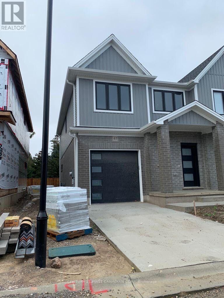 Photo de la propriété:  1 Miller Drive 43  ON N0M 2J0 