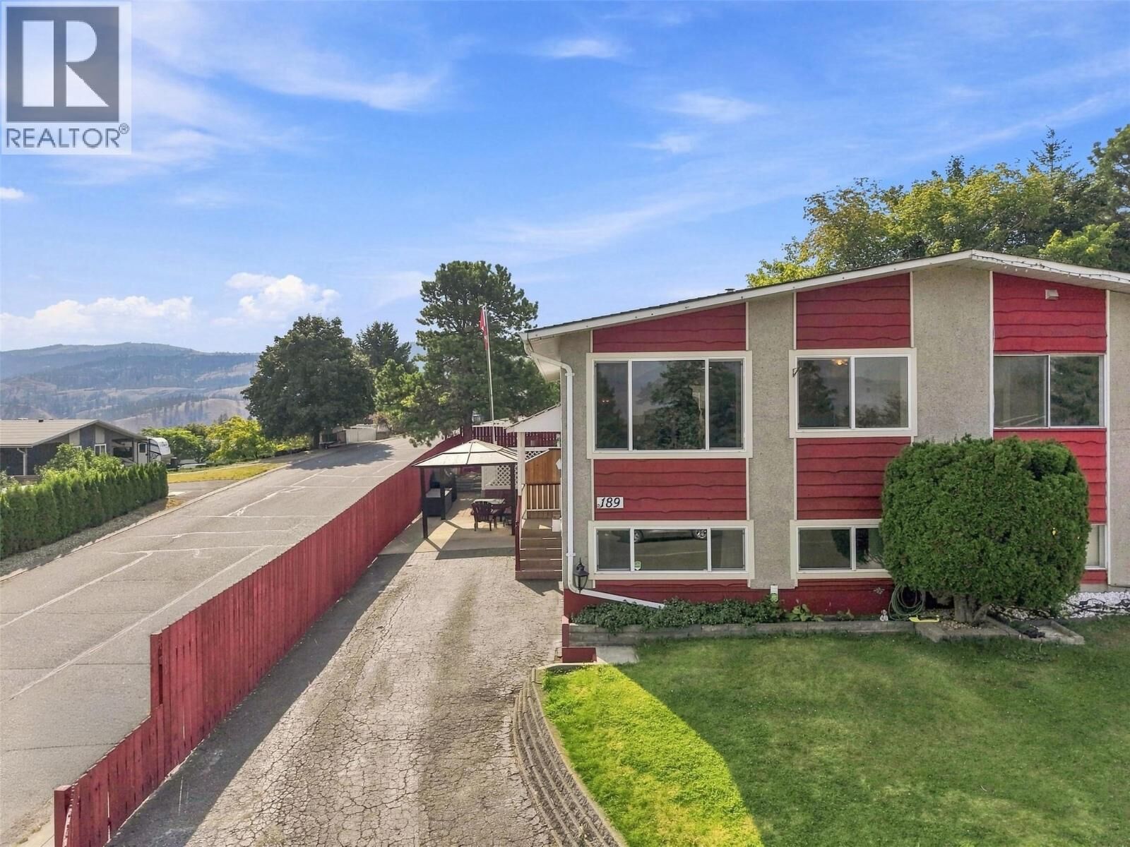 Photo de la propriété:  189 McGill Road  BC V2C 1M2 