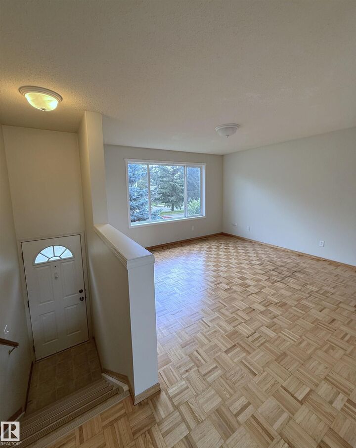 Property Photo: 10309A & 10309B 98 Avenue AB T8L 2N6