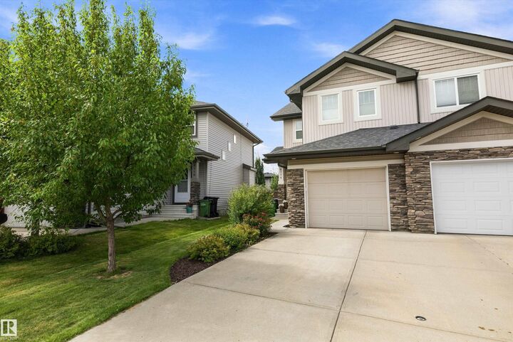 Property Photo:  6716 Cardinal Road SW  AB T6W 2Y6 