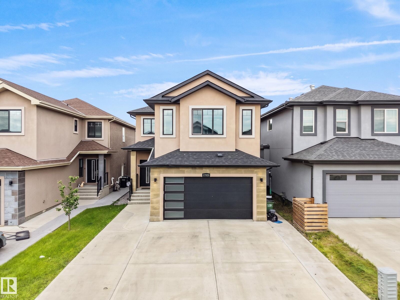Property Photo:  17020 62 Street NW  AB T5Y 3S4 
