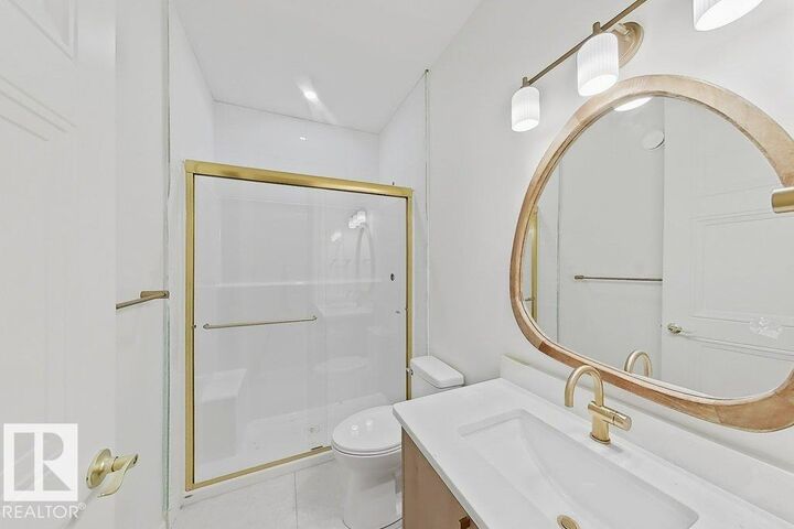 Property Photo:  9736 73 Avenue NW  AB T6E 1B4 