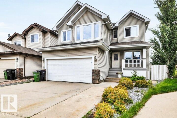Property Photo: 717 Wildwood Point(E) NW AB T6T 0B2