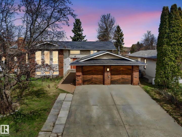 Property Photo: 4512 20A Avenue NW AB T6L 2Z5