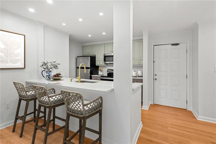 Property Photo:  3655 Habersham Road NE B236  GA 30305 