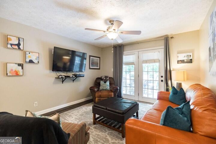 Property Photo:  100 Downing Way G  GA 30606 