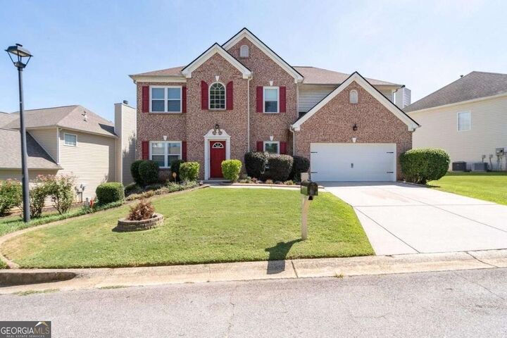 Property Photo:  2031 Dartmoth Way  GA 30180 