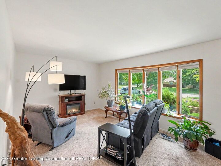 Property Photo: 117 Woodhaven Drive MI 48917