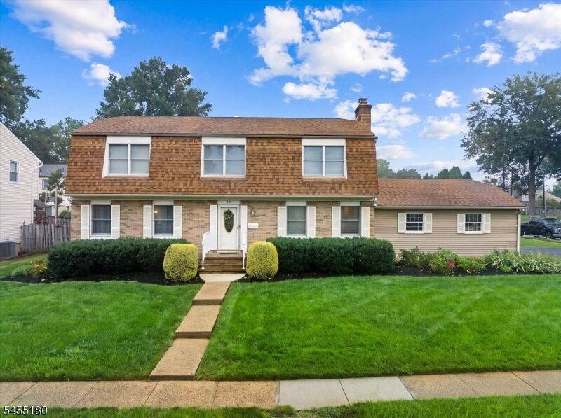 Property Photo: 12 Holly Park Dr NJ 07080