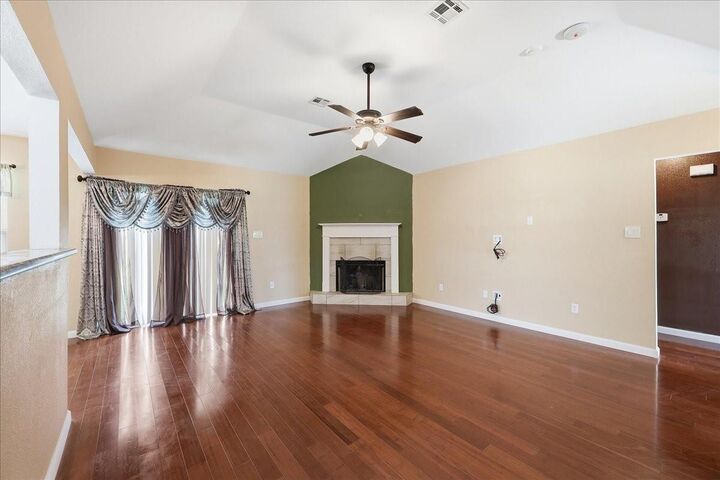 Property Photo:  4406 Highland Avenue  TX 77632 