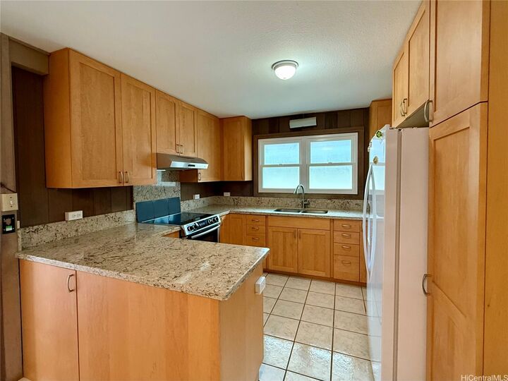 Property Photo:  98-460 Puaapiki Street  HI 96701 