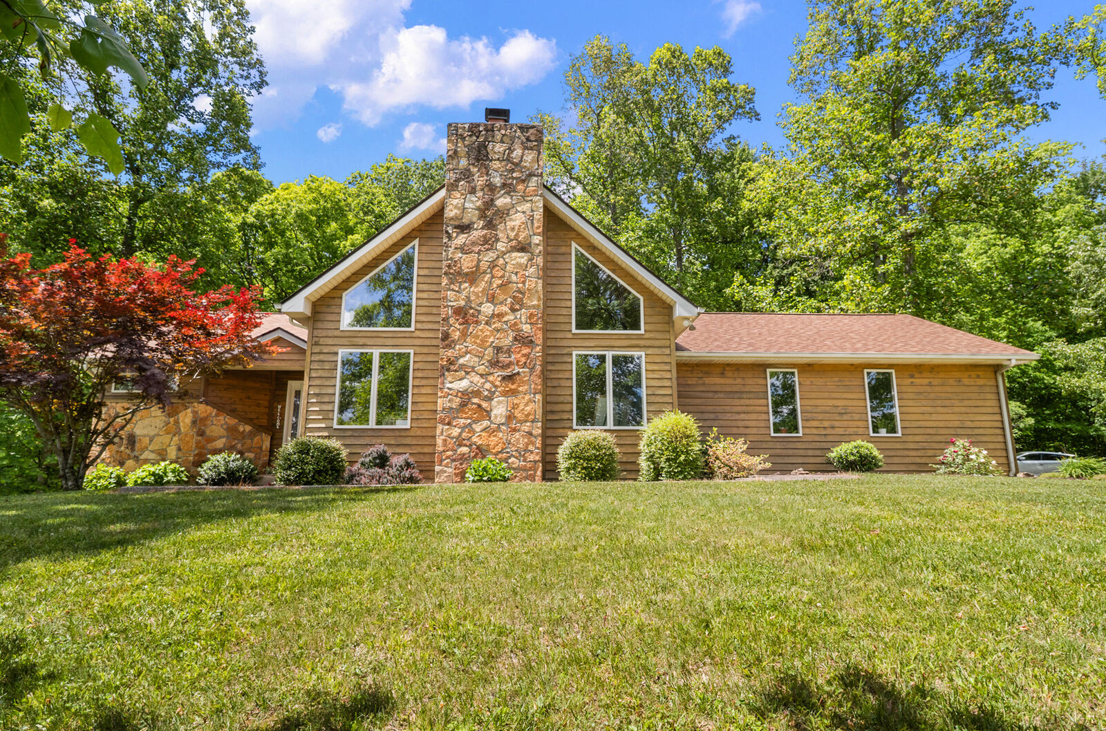 Property Photo:  6330 W Laurel Road  KY 40741 