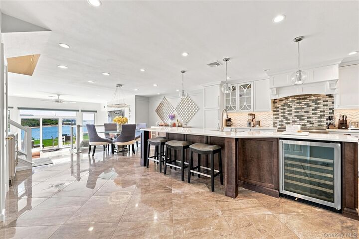 Property Photo:  1 Victoria 1  NY 11701 