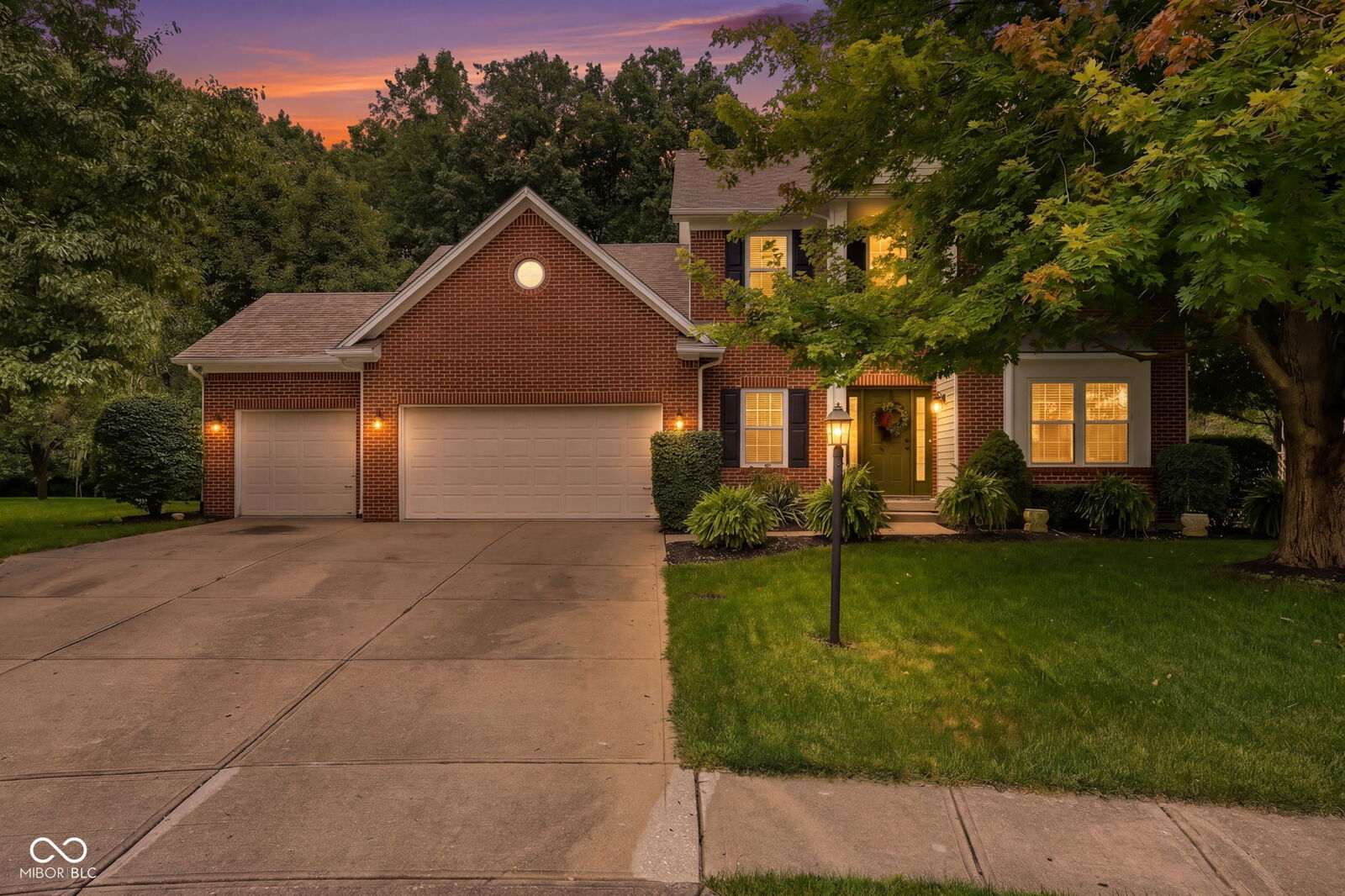 Property Photo: 5323 Kidwell Circle IN 46239
