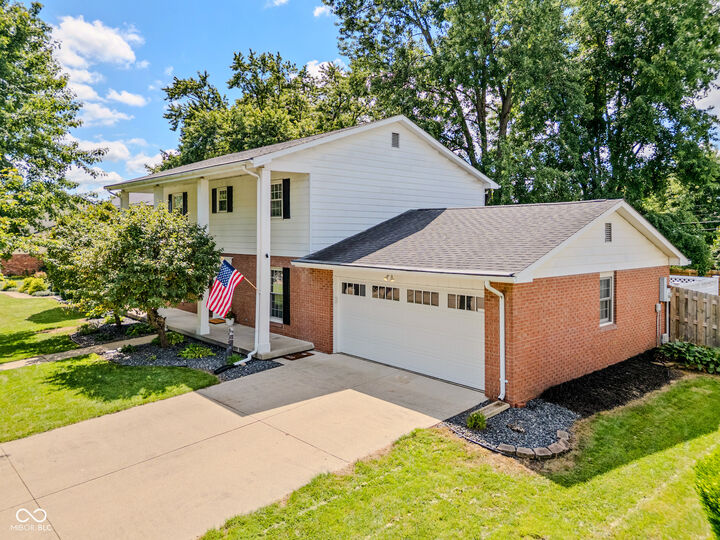 Property Photo:  2604 California Street  IN 47201 