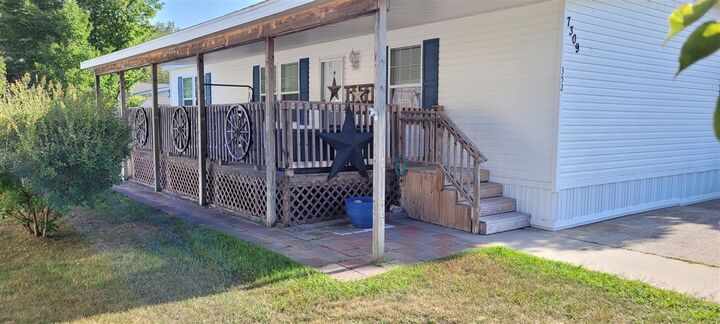 Property Photo: 7309 White Swan Lane MI 49431