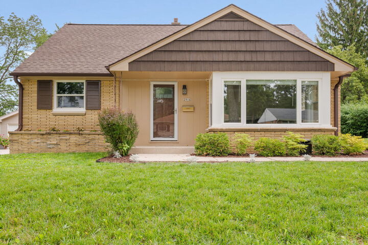 Property Photo:  2916 S 104th St  WI 53227 