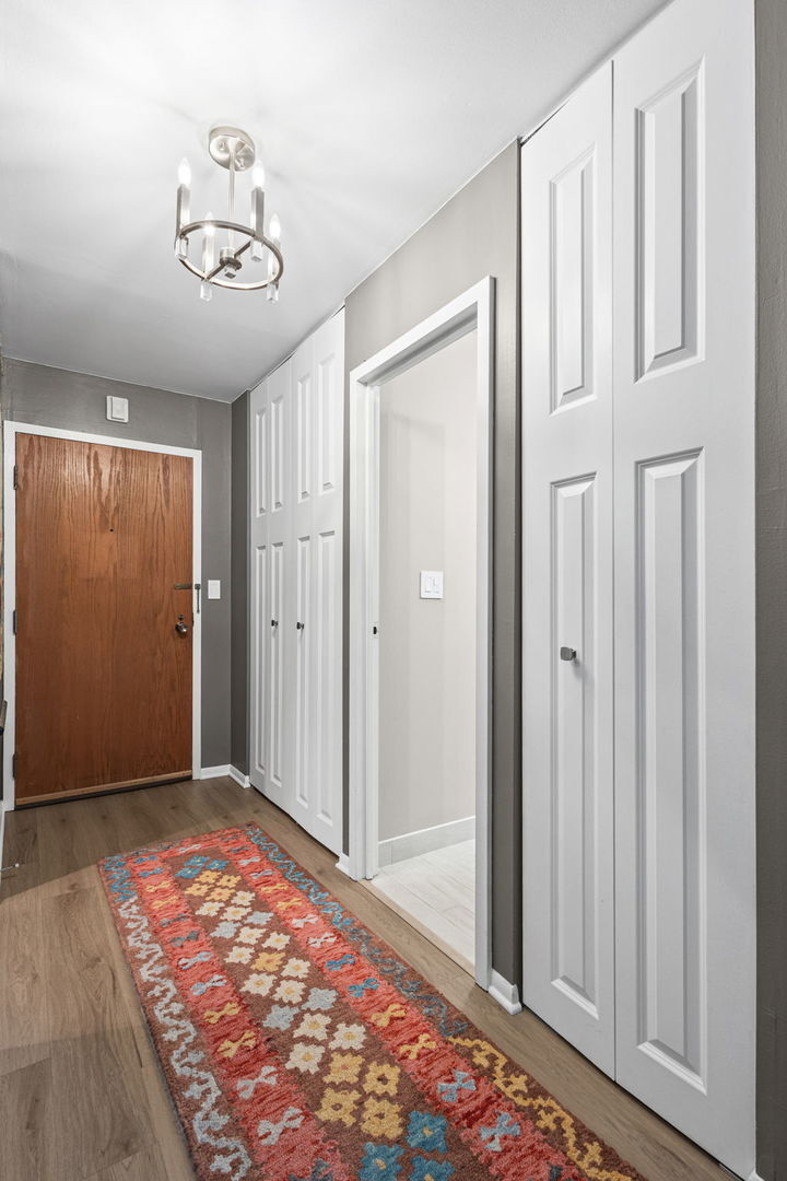 Property Photo: 1605 E Central Road 211B IL 60005