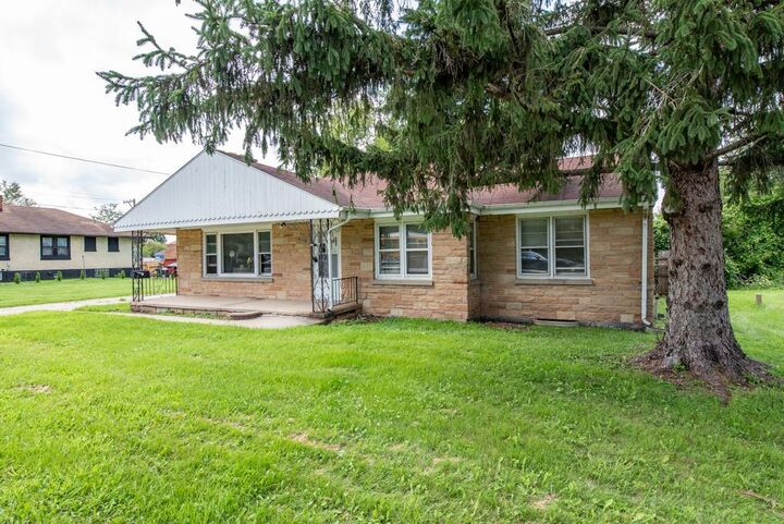 Property Photo: 618 N Oplaine Road IL 60031