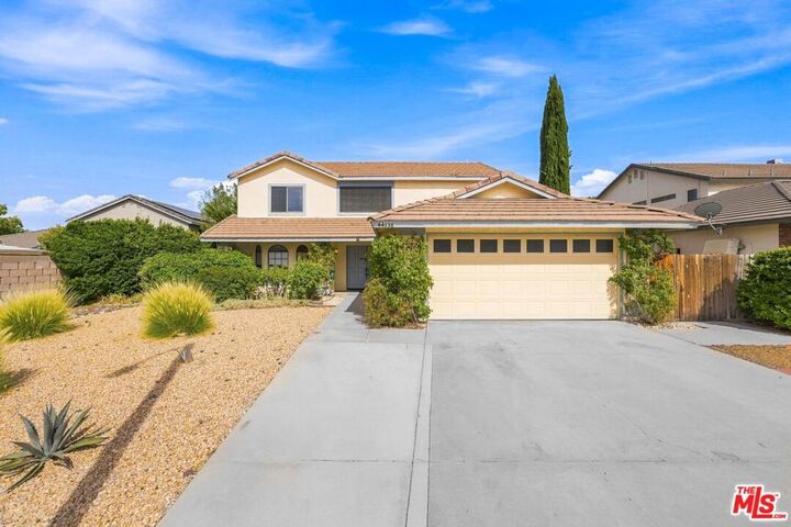 Property Photo:  44138 Ruthron Avenue  CA 93536 