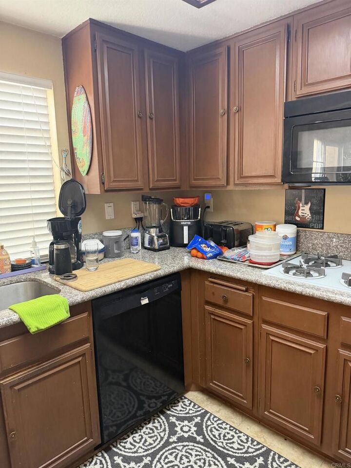 Property Photo: 1050 La Tortuga Drive 40 CA 92081