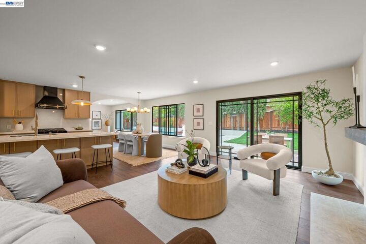 Property Photo:  2883 Bowling Green Dr  CA 94598 