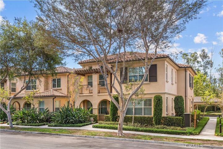 Property Photo: 96 Rose Arch 26 CA 92620