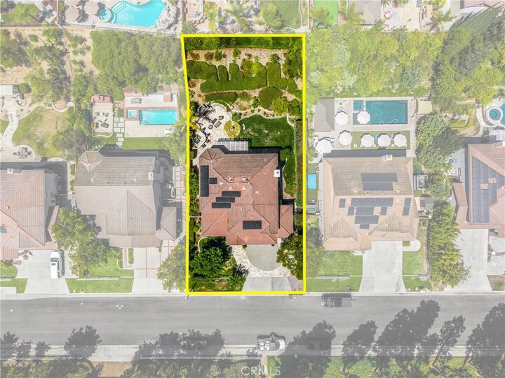 Property Photo: 17887 Mariposa Avenue CA 92886