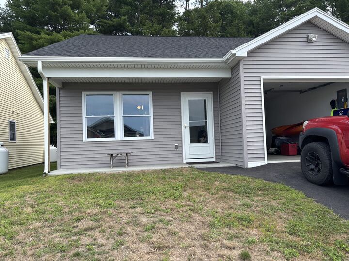 Property Photo: 25 Village Circle 3 ME 04330