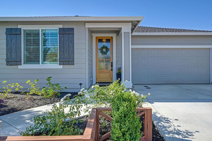 Property Photo: 8065 Pasadena Drive CA 95747