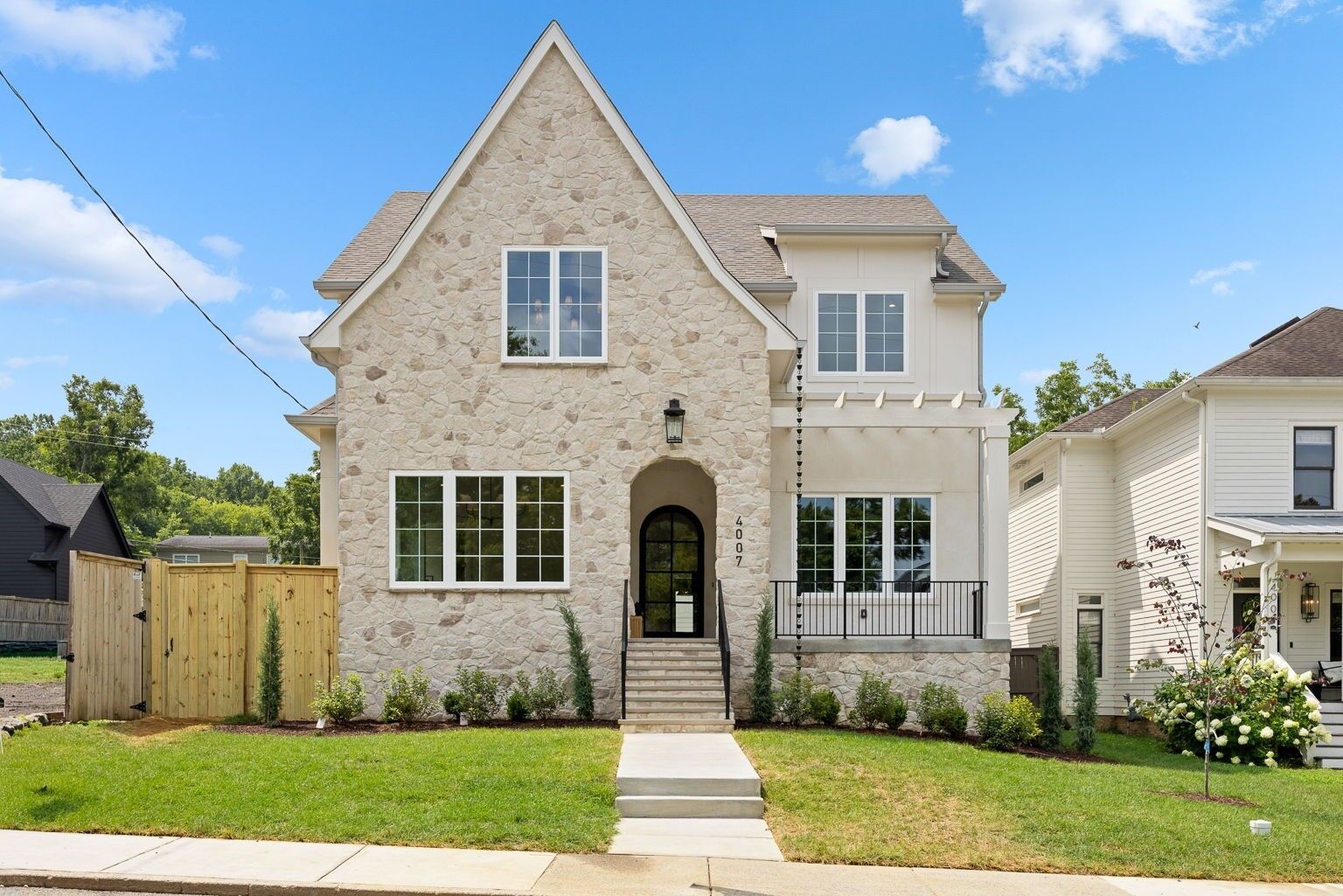Property Photo: 4007 Nevada Ave TN 37209
