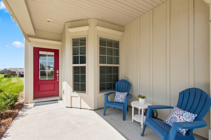 Property Photo:  1405 Cannon Ln  TN 37174 