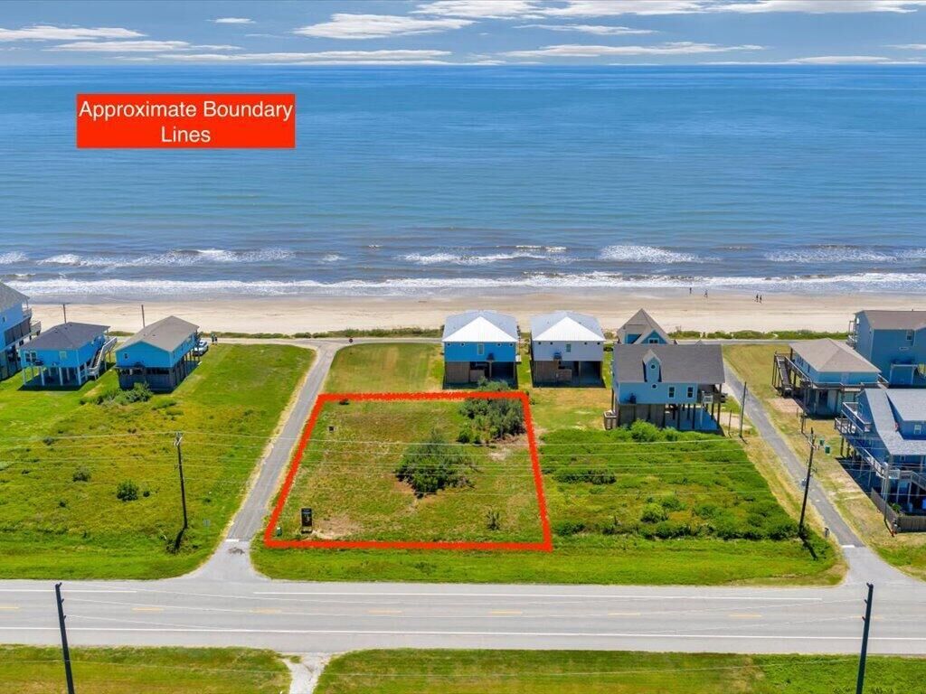 Property Photo:  995 Lazy Lane  TX 77617 