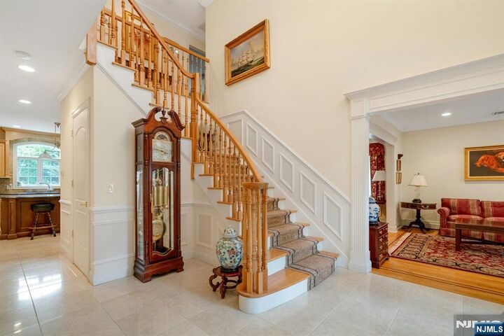Property Photo:  87 Linden Avenue  NJ 07630 