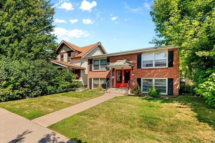 Property Photo:  1635 Dayton Avenue  MN 55104 