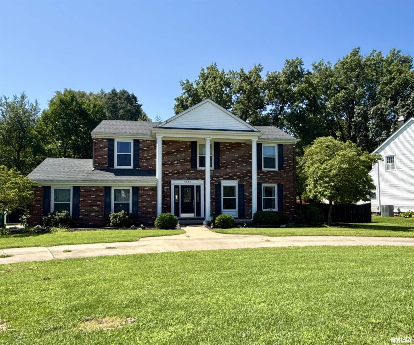 Property Photo: 1861 Cornelia Road IL 61401