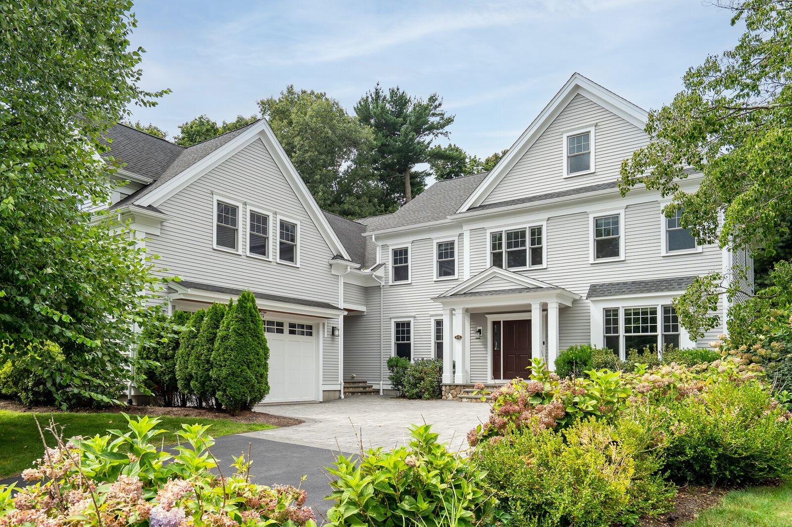 Property Photo:  88 Woodbine Circle  MA 02494 