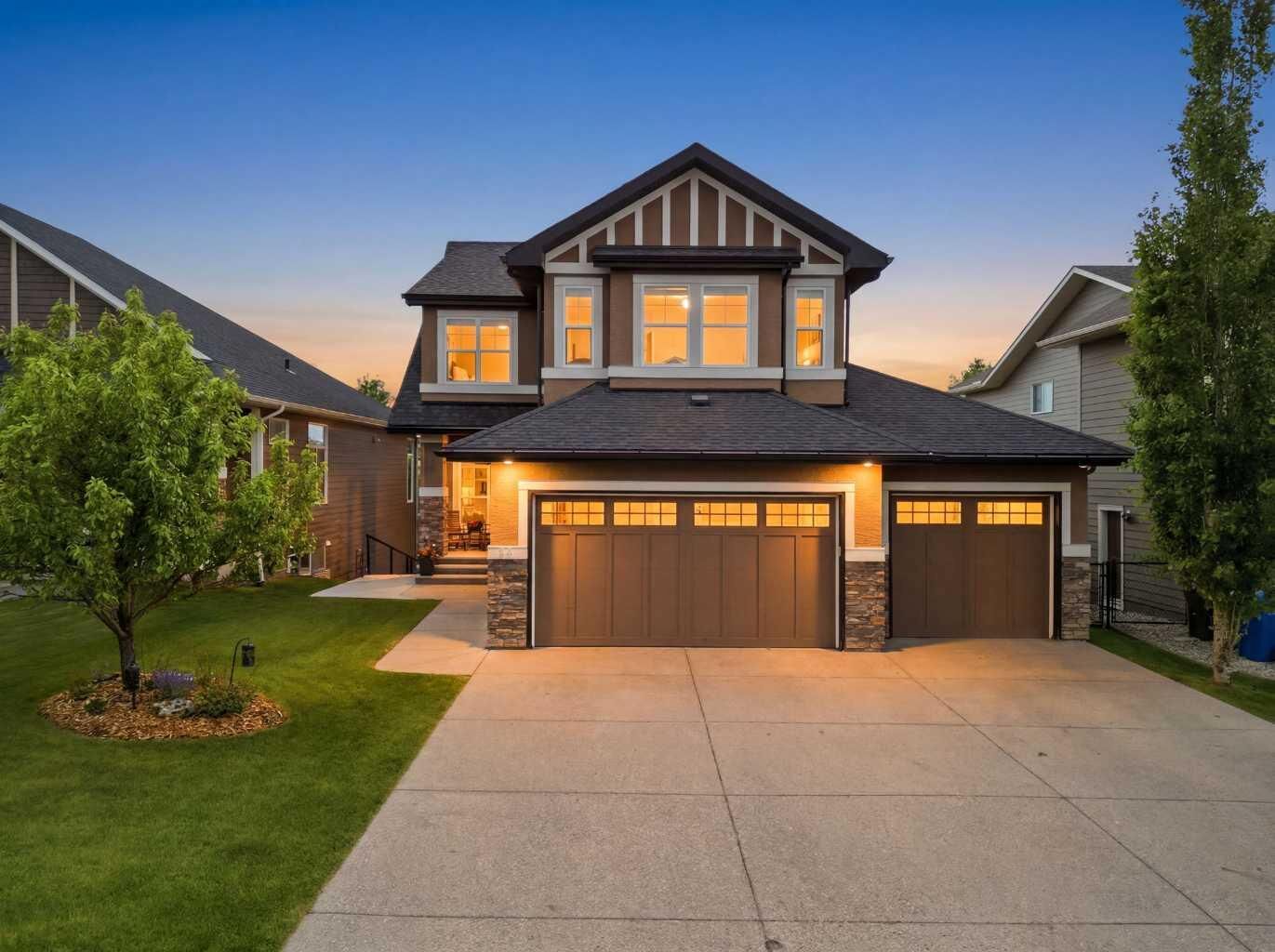 Property Photo: 51 Ranchers Crescent AB T1S 0K5