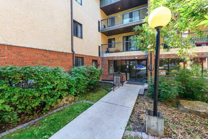 Property Photo: 1919 36 Street SW 209 AB T3E 2Y8